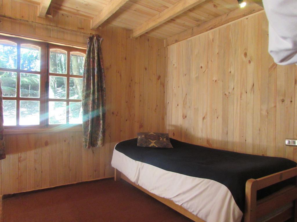 Cabana Rustica Patagonia Chilena Coñaripe Quarto foto